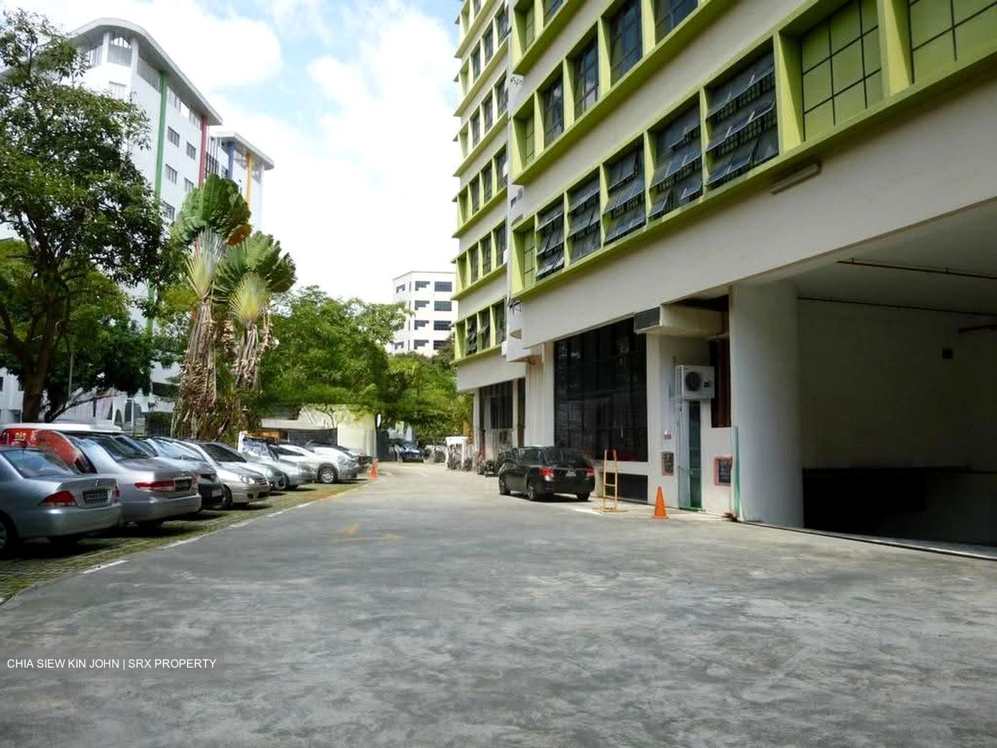Macpherson Road (D13), Factory #624033681